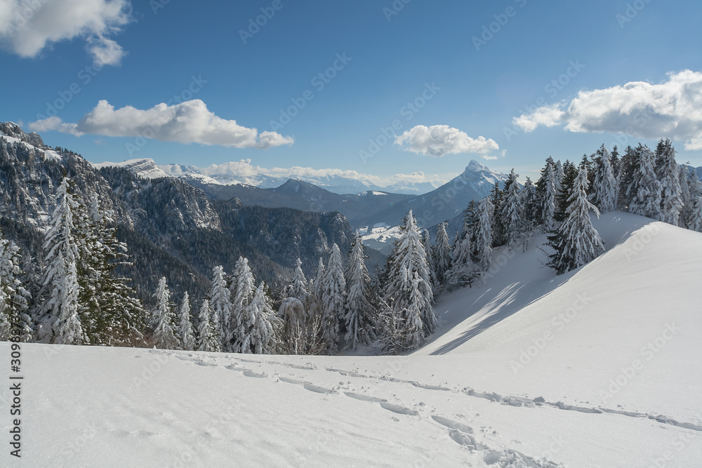 Panorama depuis le col de l'aliénard