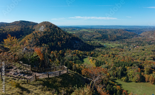 vue depuis le Pic de l'Aigle, Jura
