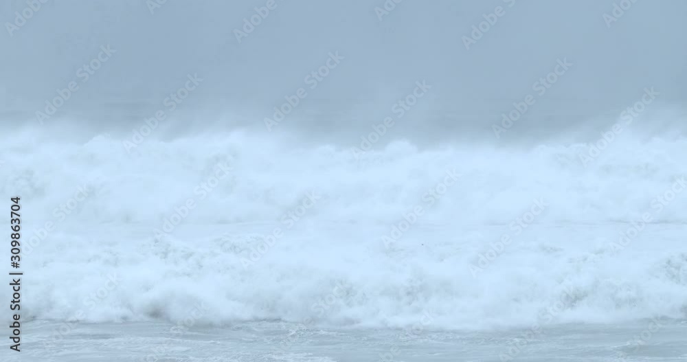 Large Waves And Storm Tide As Hurricane Hits Island - Matmo Large Waves And Storm Tide As Hurricane Hits Island - Matmo