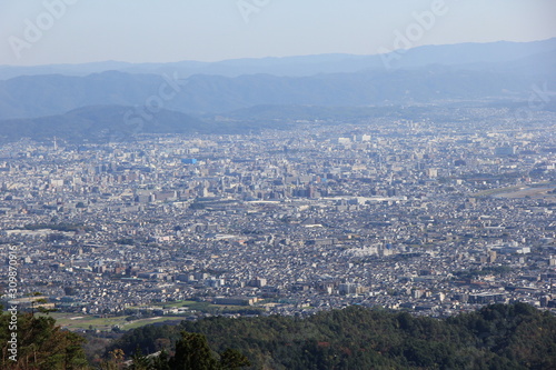 愛宕神社参道から見下ろす京都府京都市南区(南東)方向