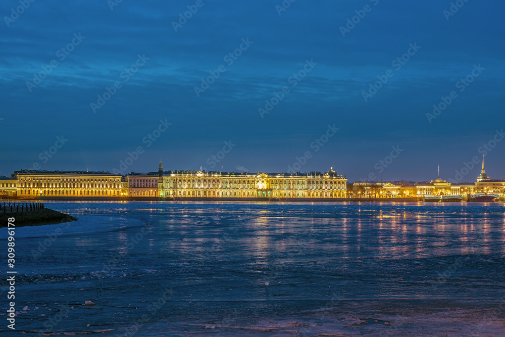Palace embankment with historical buildings on the other Bank of the Neva