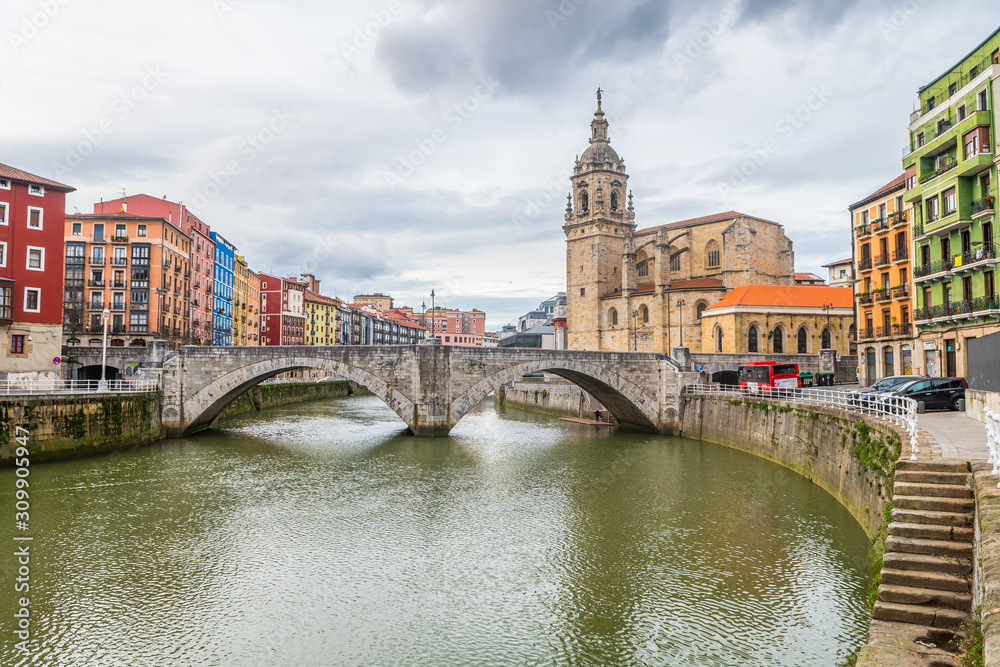 Fototapeta premium views of bilbao old town at night, Spain