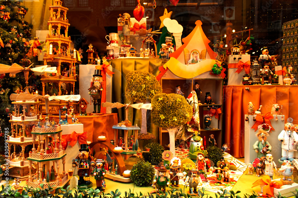 Fototapeta premium Christmas showcases,toy showcase, close-up toys