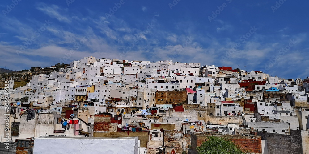 Obraz premium View on white city of Tetouan, North Morocco