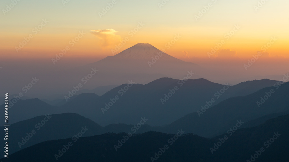 富士山と丹沢の山々 / Mt.Fuji and Tanzawa