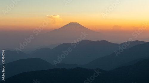 富士山と丹沢の山々 / Mt.Fuji and Tanzawa