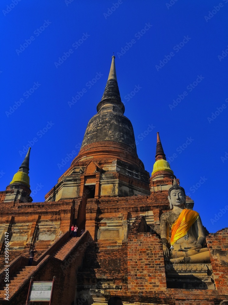 wat arun temple in ayutthaya thailand