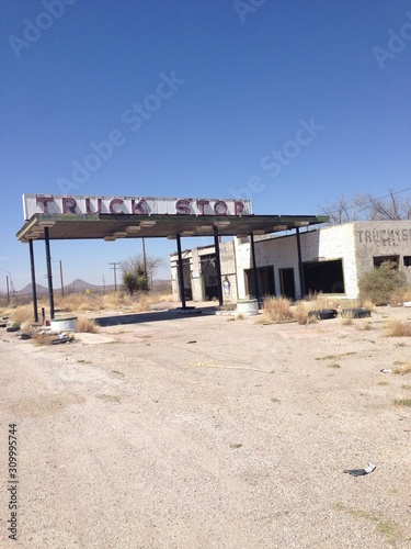 An Abandoned Truck Stock in West Texas © Henry