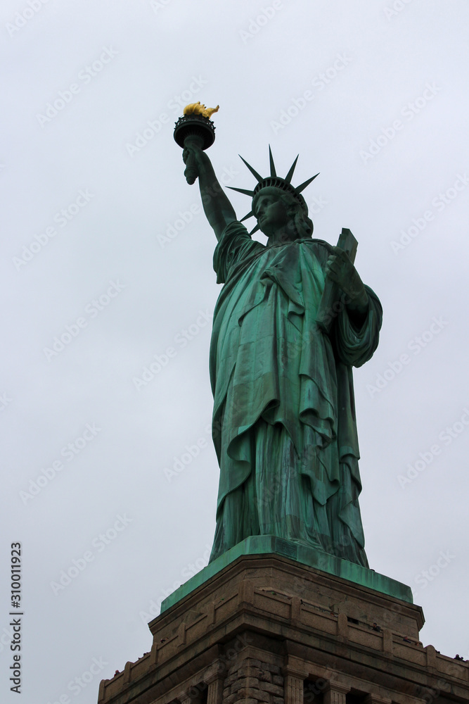 Naklejka premium Close up of the Statue of Liberty New York City