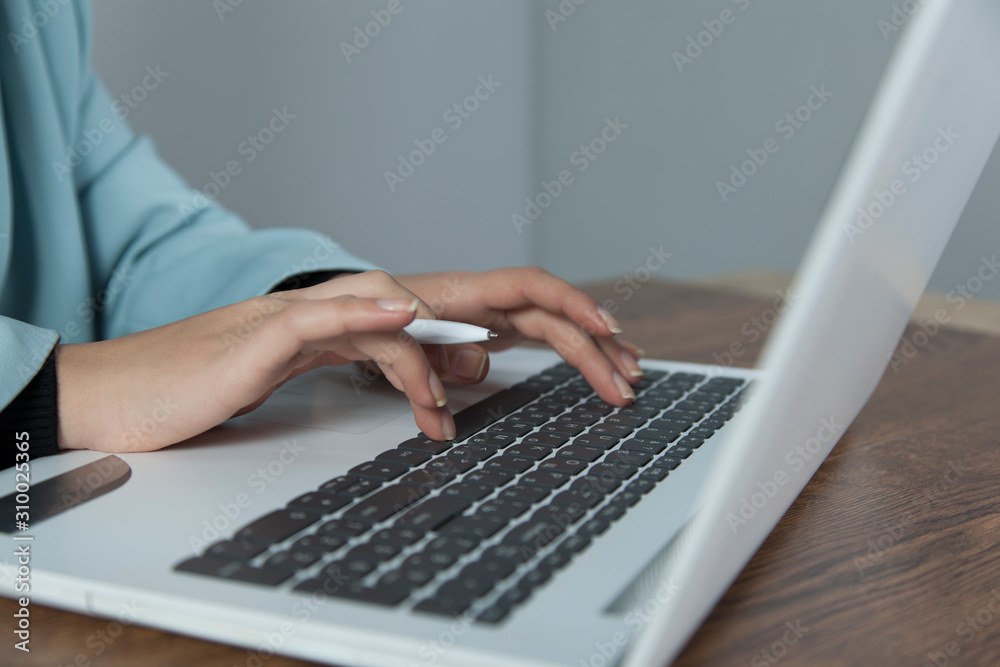 business woman working in computer business woman working in computer