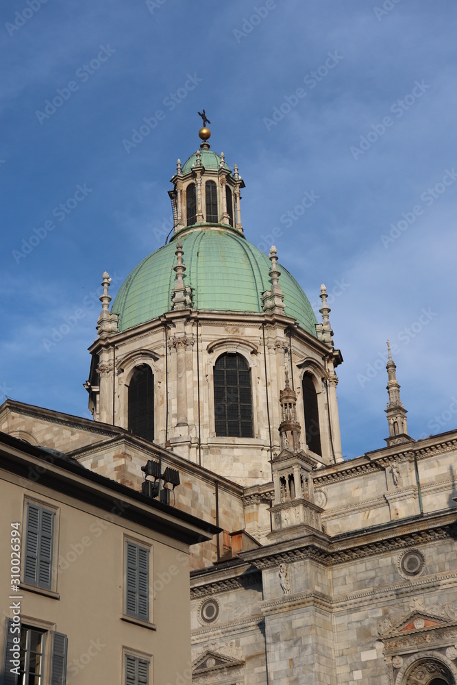 Italie - Lombardie - Come - Dôme de la Cathédrale Santa Maria Assunta