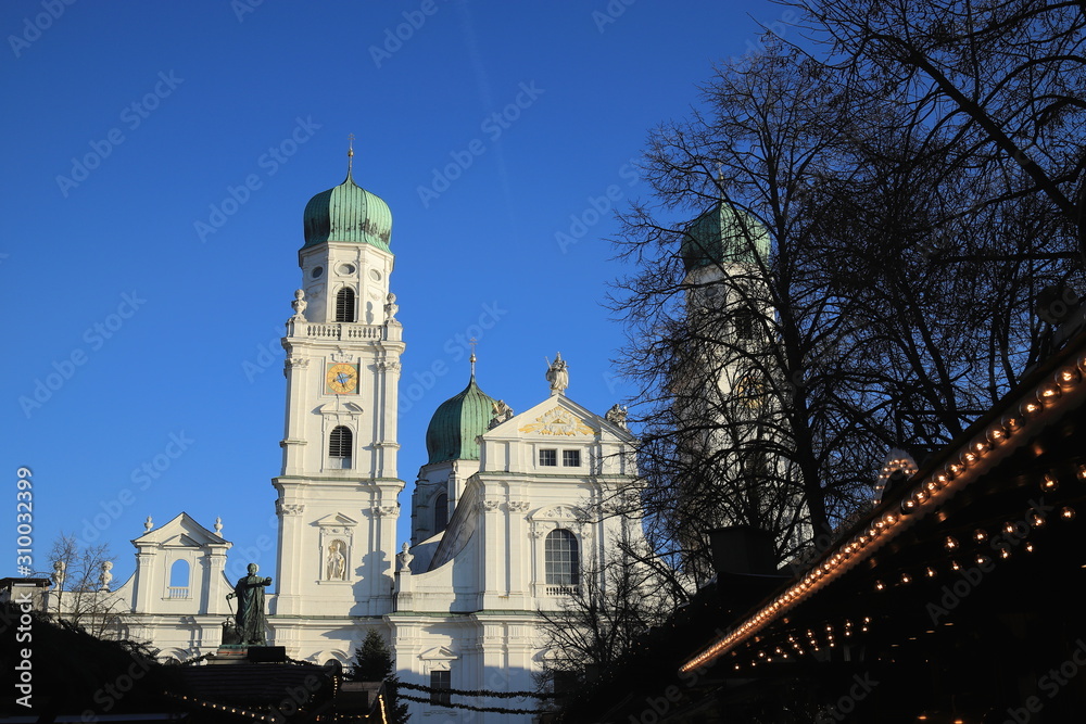 Dom Sankt Stephan, Christkindlmarkt in Passau
