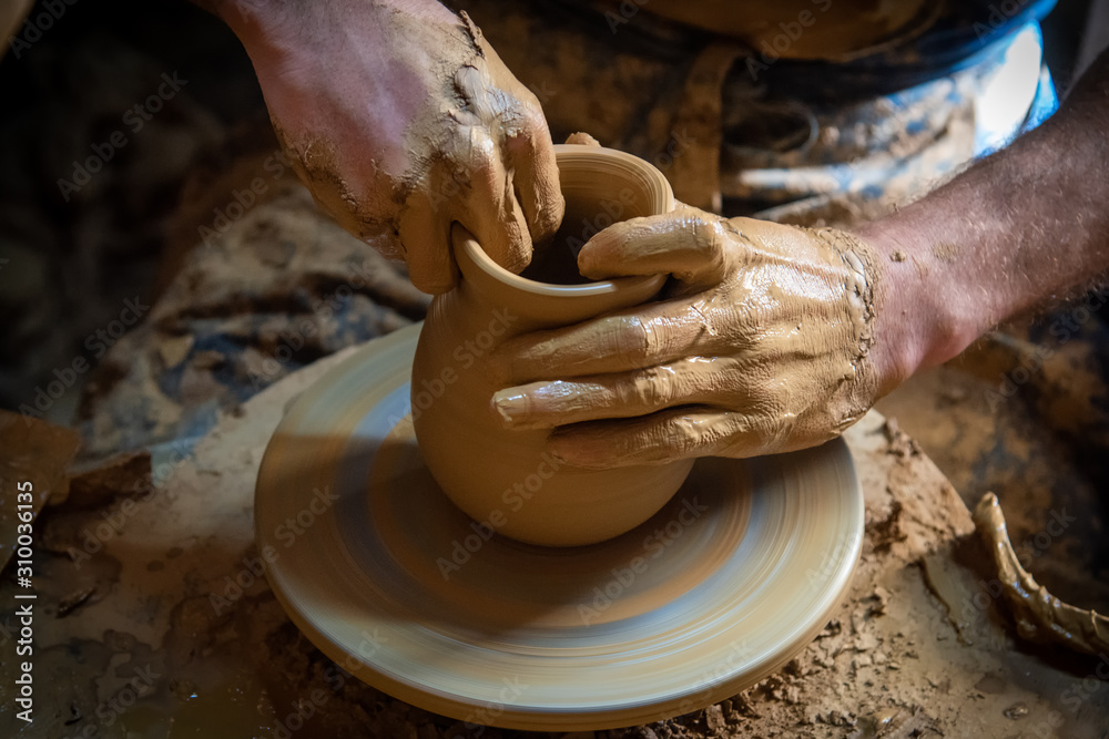 hands of potter