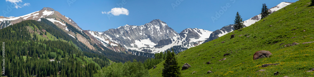 Capitol Peak