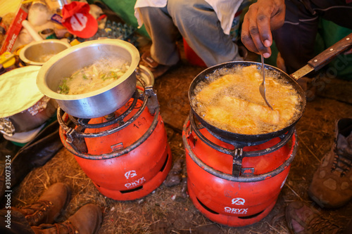 Tent stove