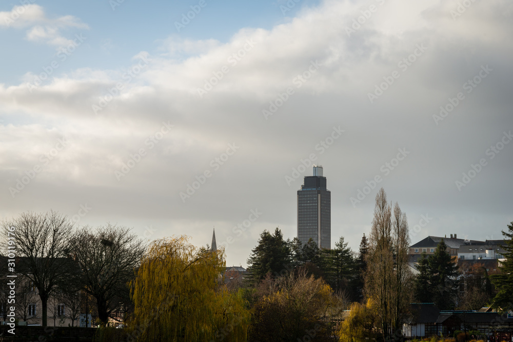 Nantes, Erdre et Ile de Versailles et Tour de Bretagne