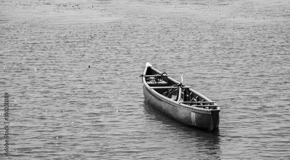 Naklejka premium Fishermen boat in a beautiful landschap in jaffna in Sri lanka