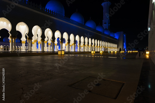 Sheikh Zayed Mosque Abu Dhabi photo