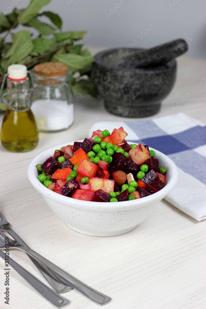  vegan beetroot salad with fresh green peas and pickles