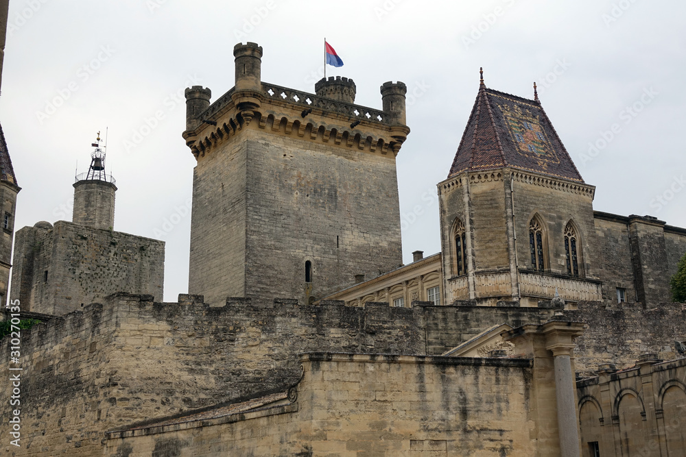 Palast in Uzes, Provence