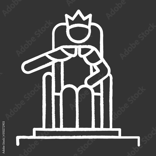 Wise Ruling Solomon Bible story chalk icon. Jerusalem king sitting on throne. Religious legend. Christian religion, holy book scene plot. Biblical narrative. Isolated vector chalkboard illustration