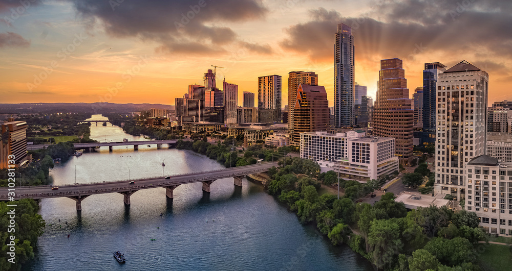 Austin Texas during sunset - obrazy, fototapety, plakaty 