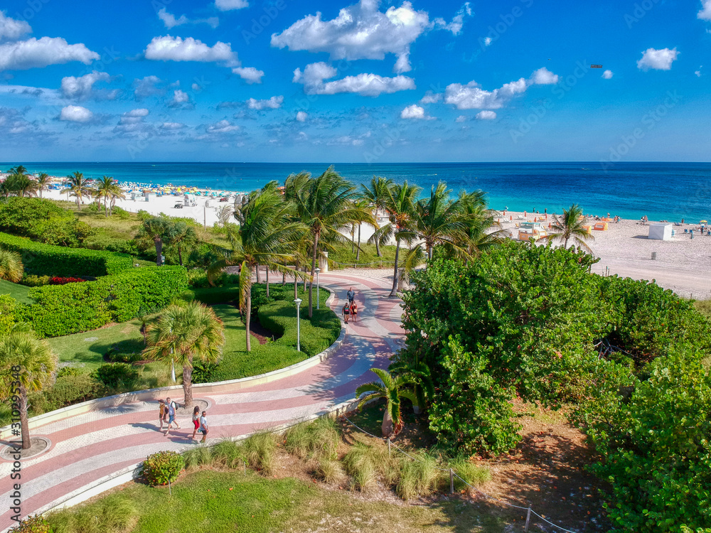 Naklejka premium Aerial View of the South Beach Boardwalk in Miami Beach, Florida 