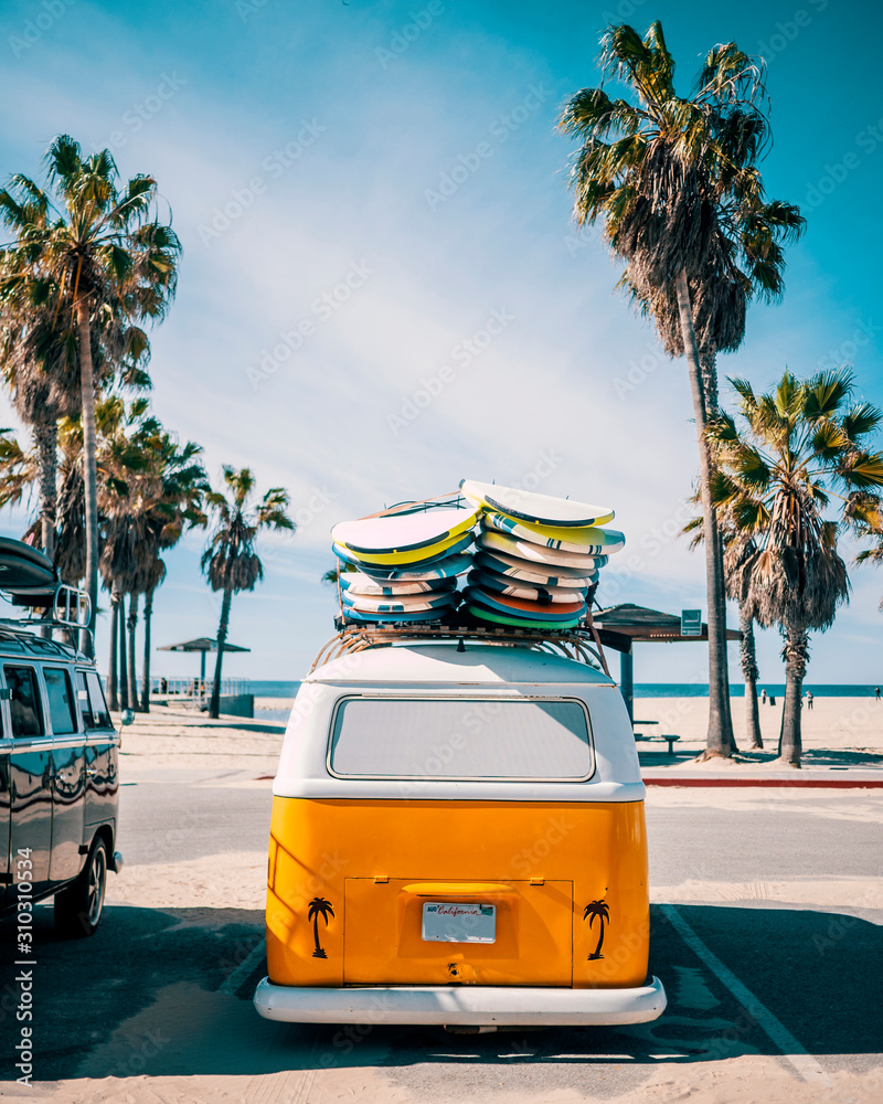 Obraz premium Venice Beach Surf Van, Los Angeles, California