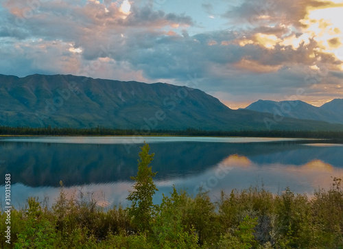 Fototapeta Naklejka Na Ścianę i Meble -  Lake in British Columbia Canada