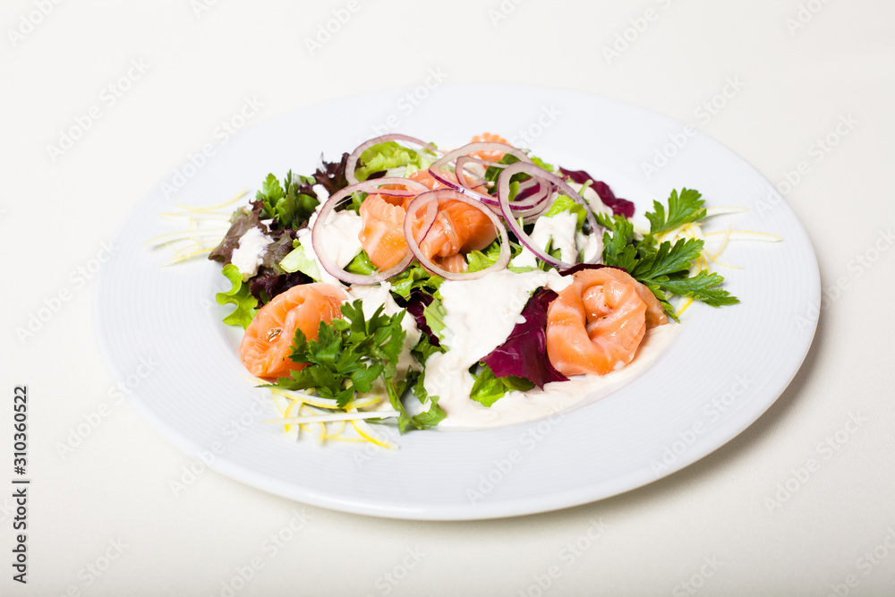 Mixed salad with salmon