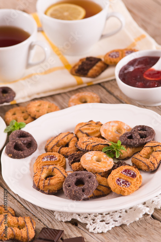 Shortcrust pastry biscuits.