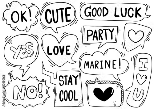 hand drawn background Set of cute speech bubble eith text in doodle style