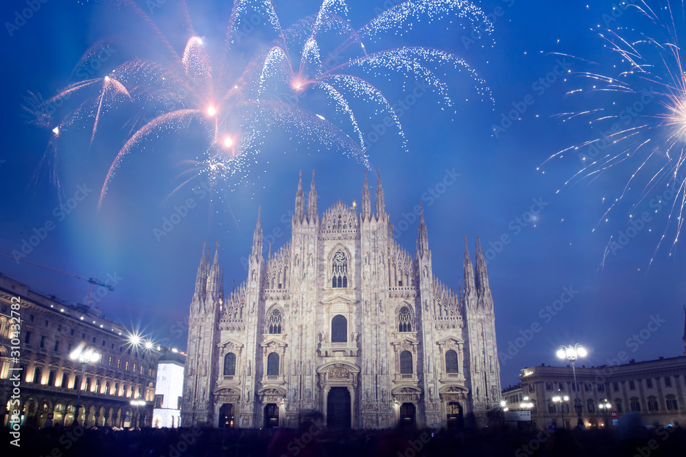 Fototapeta premium Celebrating the New Year in Milan with fireworks