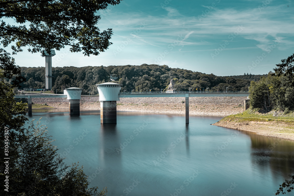 Fototapeta premium Lac de la Gileppe