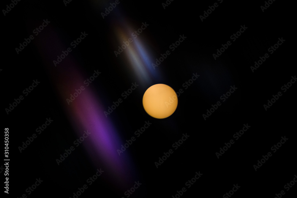 The Sun : Spectrum of the Sun / Telephoto image of the sun taken through a light protective filter The Sun : Spectrum of the Sun / Telephoto image of the sun taken through a light protective filter