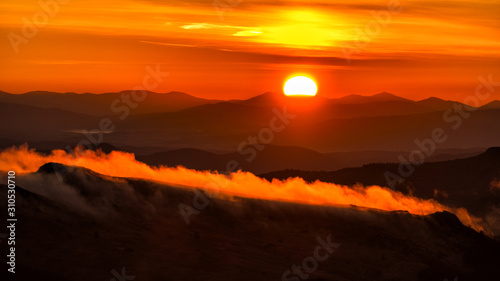 Fototapeta Naklejka Na Ścianę i Meble -  Awesone sunrise in the mountains. Bieszczady, the part of Carpathian Mountains. Poland.