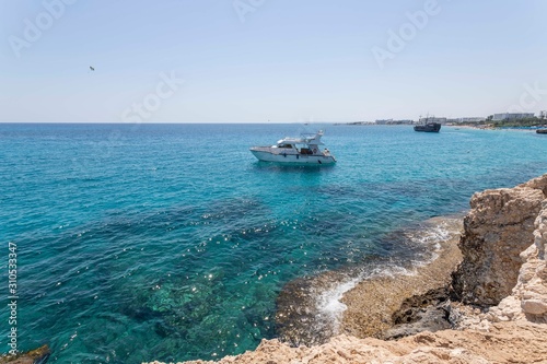 boat, boat, at sea, ocean, Ayia Napa, Cyprus © zaoark