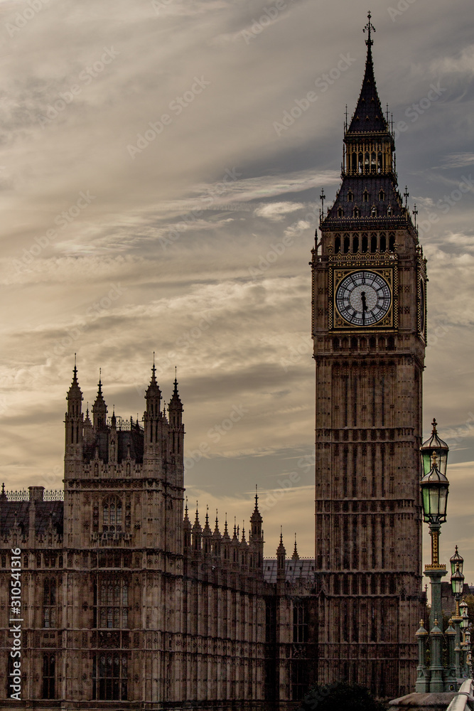 Big Ben und Houses of Parliament Big Ben und Houses of Parliament