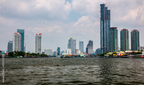 Bangkok city skyline and Chao Phraya river, Bangkok, Thailand © Cesare Palma