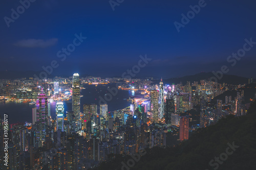 Wallpaper Mural Hong Kong city skyline at night. View from Victoria peak Torontodigital.ca