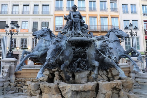 La fontaine Bartholdi place des Terreaux - Ville de Lyon - Département Rhône - France - Réalisée par le sculpteur Frédéric Auguste Bartholdi et inaugurée en 1892 sous le nom Char triomphal de la Garon photo