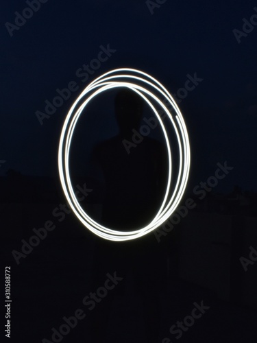 Light painting using mobile flash
