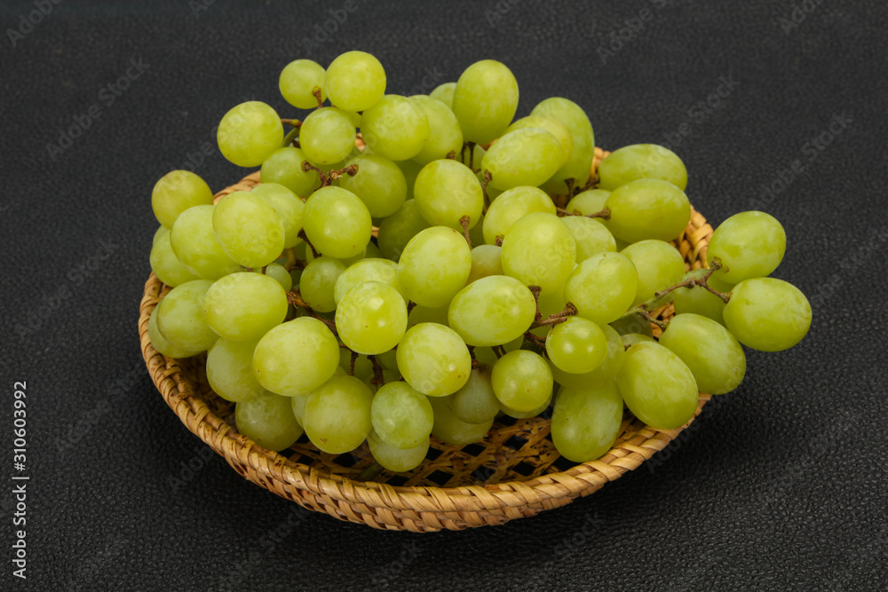 Sweet ripe Green grape branch Sweet ripe Green grape branch
