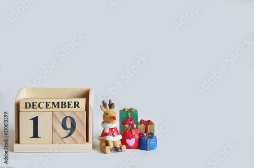 December 19, Christmas, Birthday with number cube design for background.