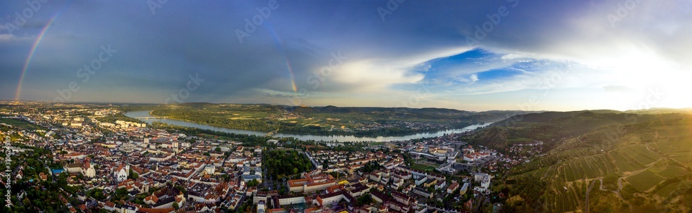 Krems an der Donau Luftaufnahme 