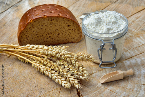 Zutaten für Brot photo