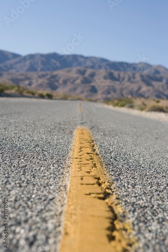 Wallpaper Mural 11070055 Torontodigital.ca