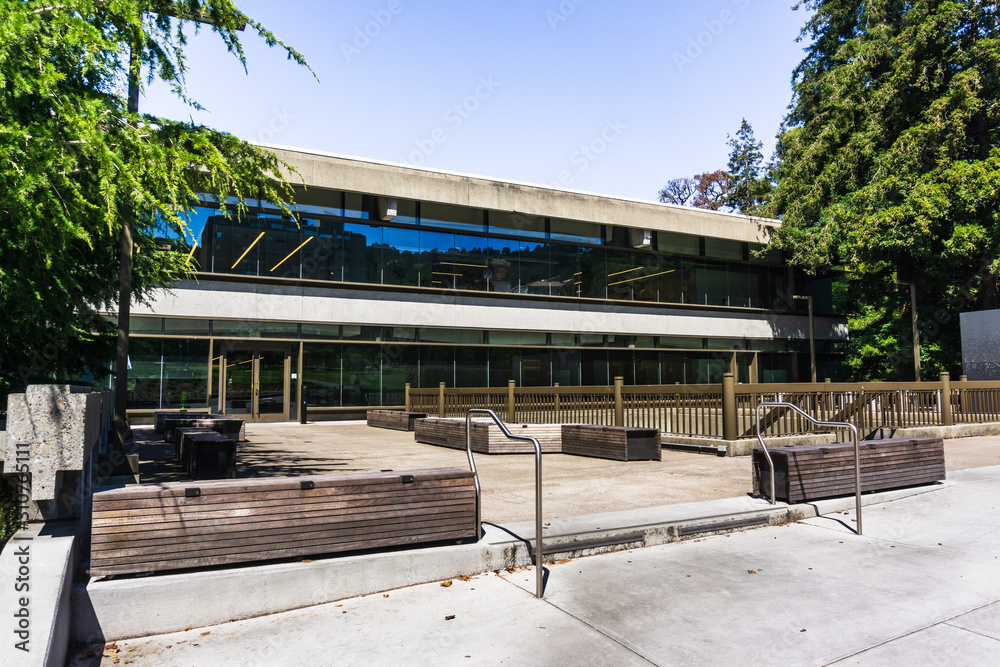 July 13, 2019 Berkeley / CA / USA - Moffitt Library in the UC Berkeley ...
