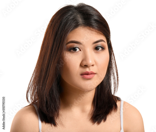 Portrait of young Asian wom...