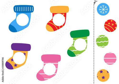 Cut and glue parts of the toys.